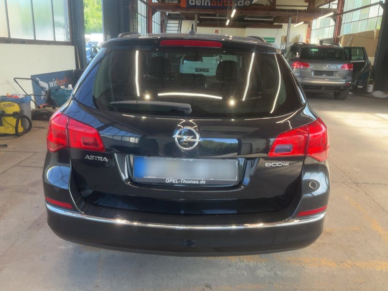 Opel Astra 1.6 CDTI DPF Style 2016 – снимка 7