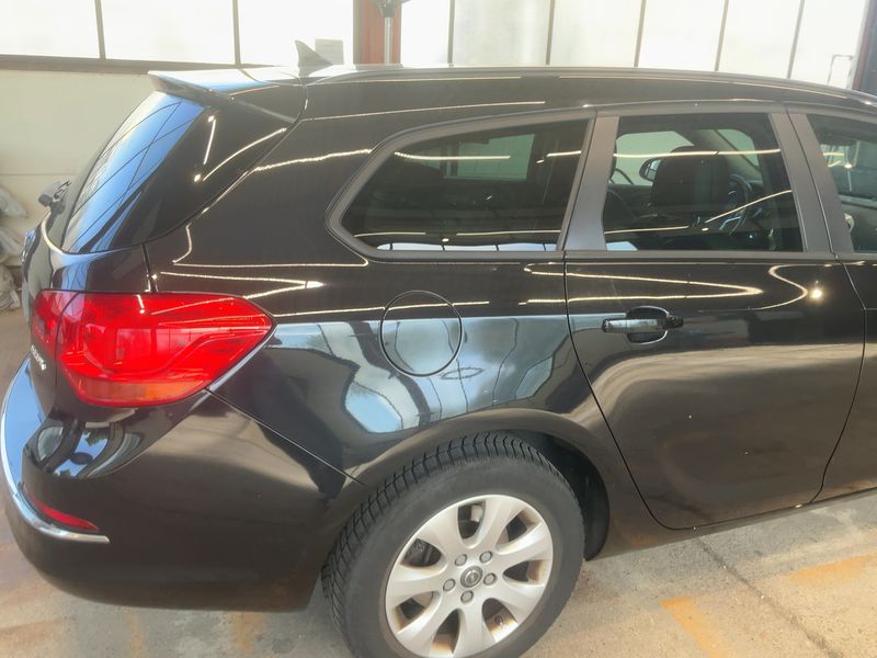 Opel Astra 1.6 CDTI DPF Style 2016 – снимка 8