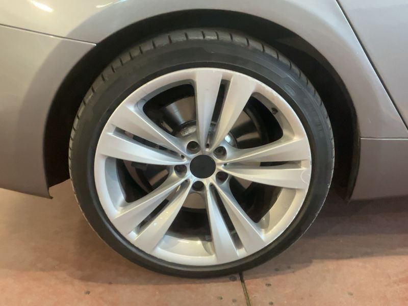 BMW 5er 530d GT 2011 – снимка 9