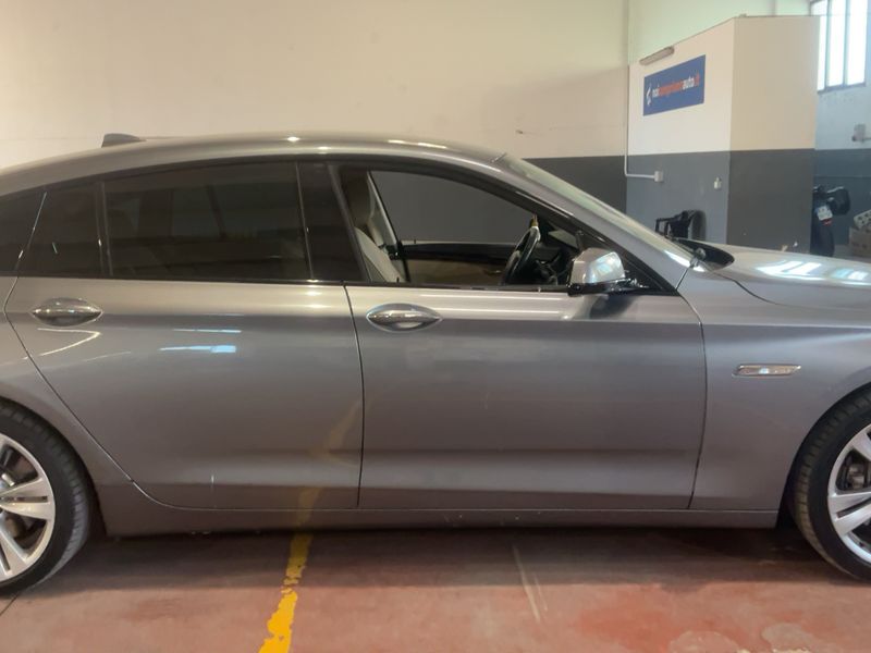 BMW 5er 530d GT 2011 – снимка 10