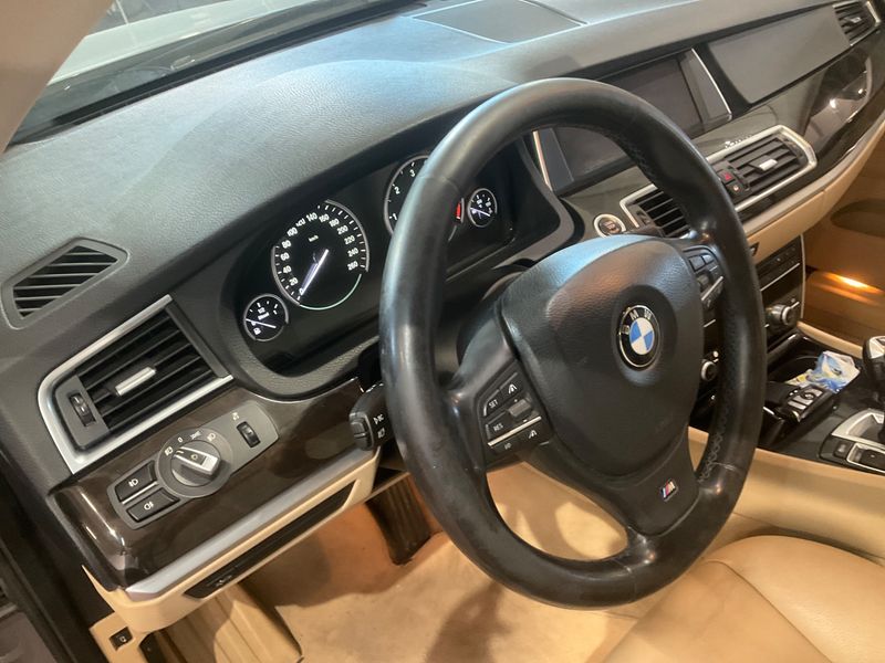 BMW 5er 530d GT 2011 – снимка 27