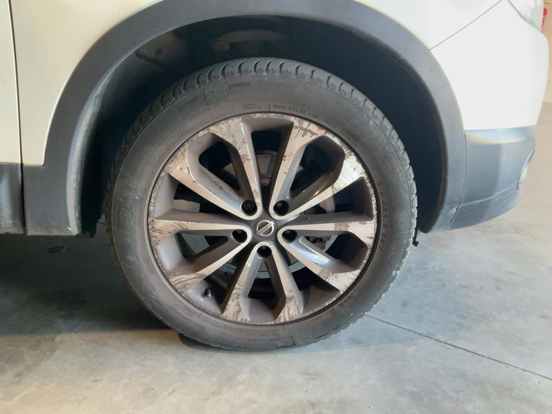 Nissan Qashqai 1.5 Turbodiesel Tekna 2013 – снимка 11