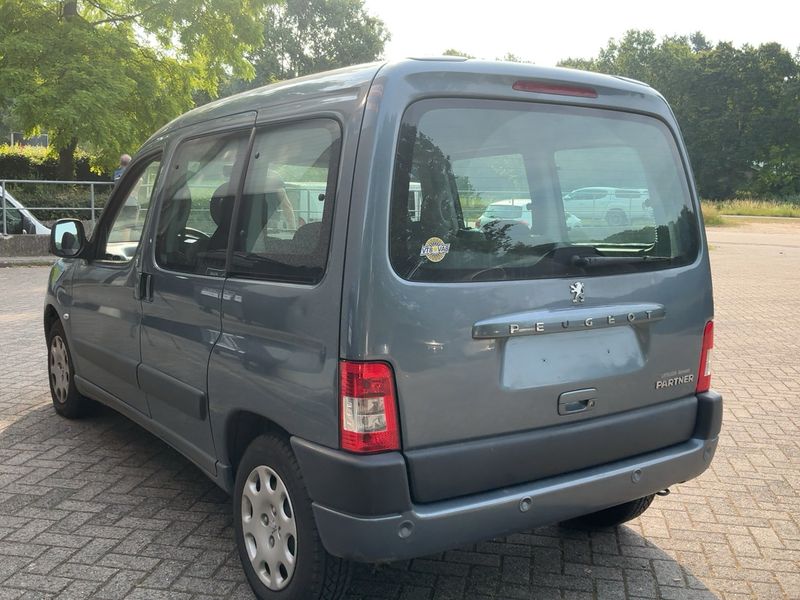 Peugeot Partner 1.4 Filou 2008 – снимка 6