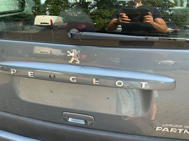 Peugeot Partner 1.4 Filou 2008 – снимка 39