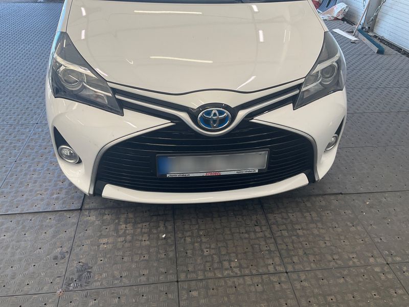Toyota Yaris 1.5 Hybrid Comfort 2015 – снимка 42
