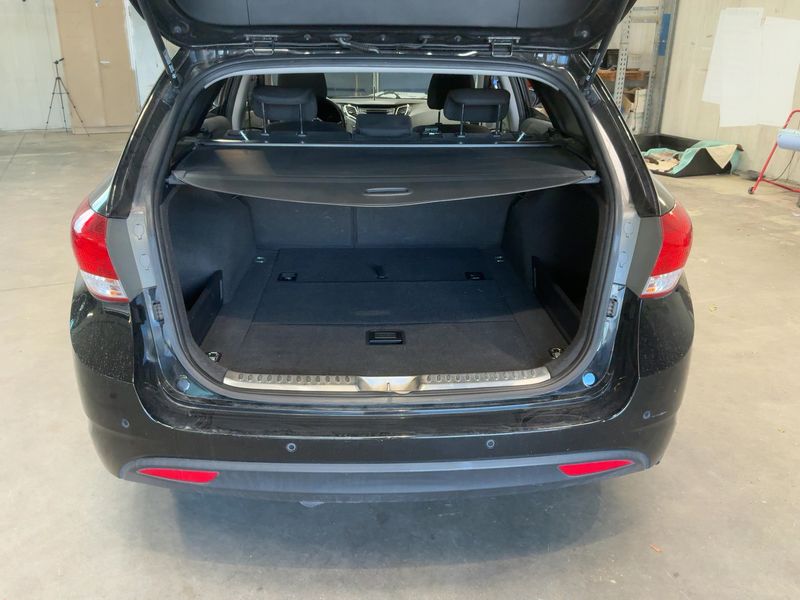 Hyundai i40 1.7 CRDi Style 2013 – снимка 15