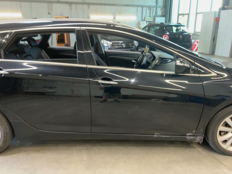 Hyundai i40 1.7 CRDi Style 2013 – снимка 10