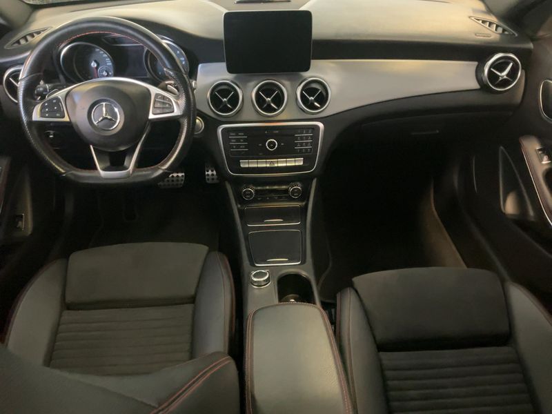 Mercedes-Benz GLA-Klasse GLA 200 d Fascination 2017 – снимка 17