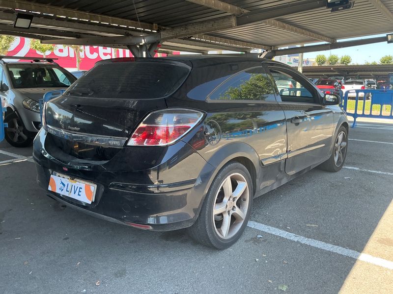 Opel Astra GTC 1.8 Sport 2005 – снимка 2