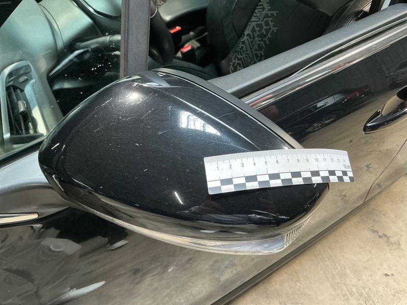 Peugeot 208 1.6 e-HDi Féline 2013 – снимка 33