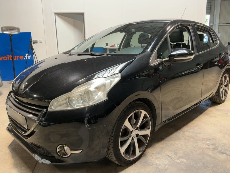 Peugeot 208 1.6 e-HDi Féline 2013 – снимка 2
