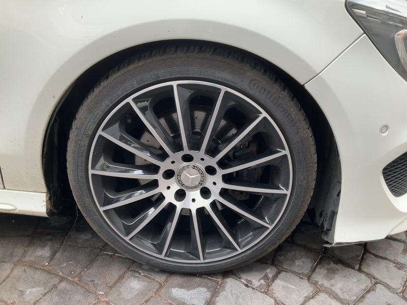 Mercedes-Benz CLA-Klasse CLA 220 d Premium 2016 – снимка 11