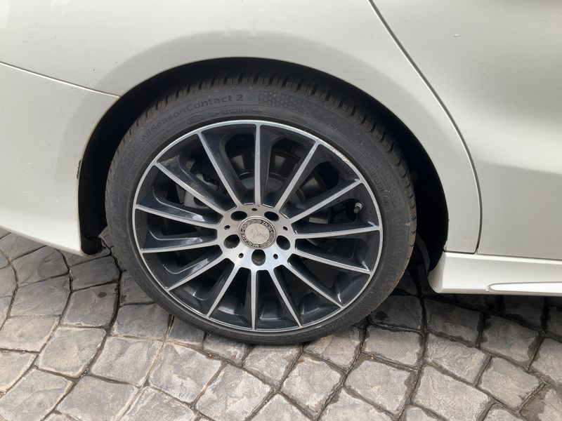 Mercedes-Benz CLA-Klasse CLA 220 d Premium 2016 – снимка 9