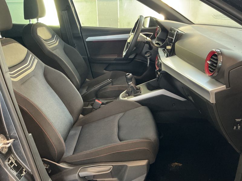 Seat Arona 1.0 TSI FR 2024 – снимка 10