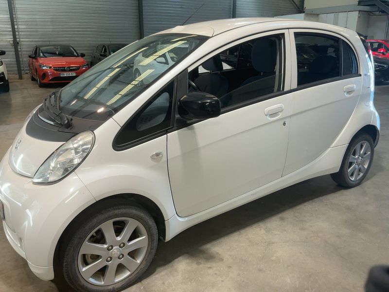 Peugeot iOn electric drive 35 kW Active 2016 – снимка 2