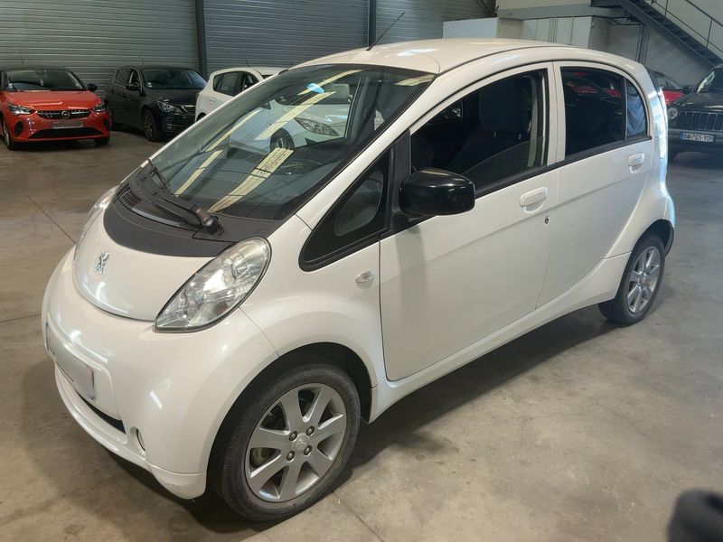 Peugeot iOn electric drive 35 kW Active 2016 – снимка 1