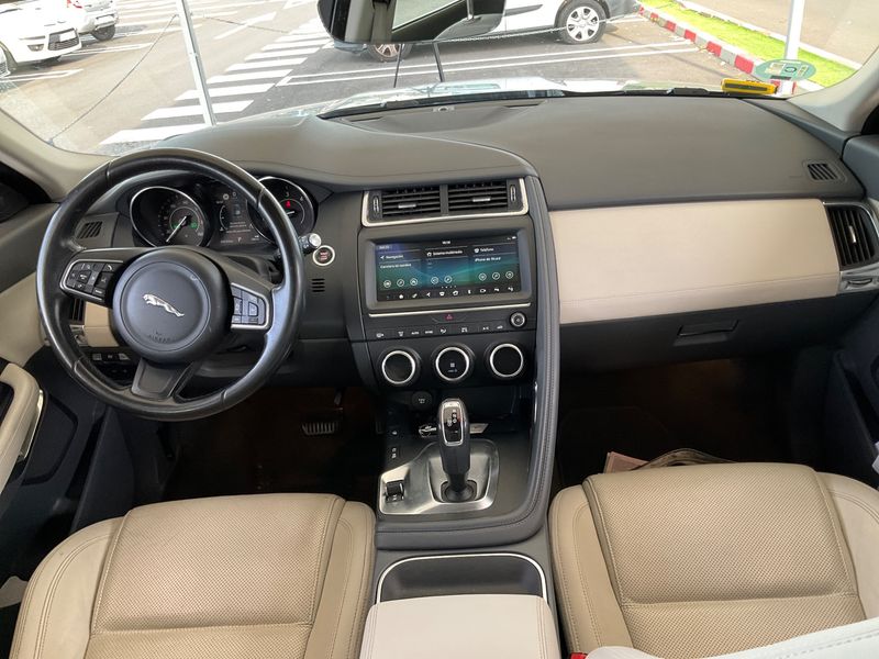 Jaguar E-Pace D180 S AWD 2018 – снимка 17