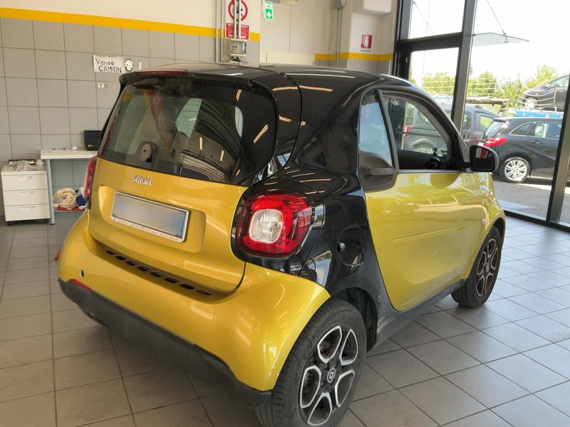 Smart fortwo 1.0 Basis passion 2018 – снимка 8