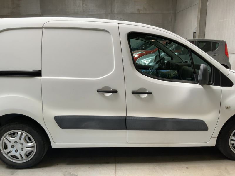 Peugeot Partner 1.6 HDi Filou 2010 – снимка 10