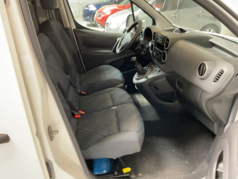 Peugeot Partner 1.6 HDi Filou 2010 – снимка 16