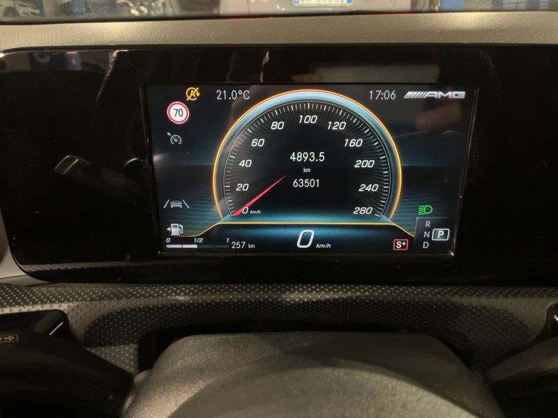 Mercedes-Benz CLA-Klasse CLA 35 AMG 4Matic 2020 – снимка 18