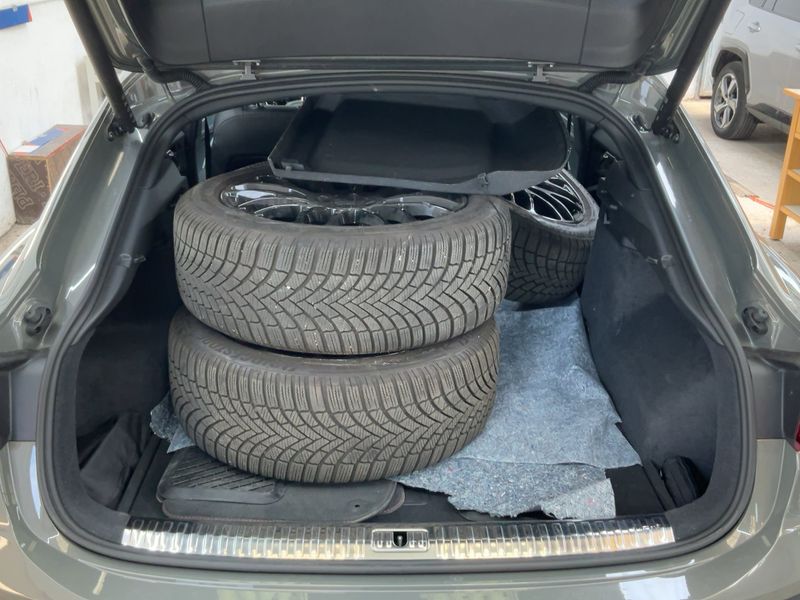 Audi Q3 Sportback 40 TDI quattro S line 2023 – снимка 16