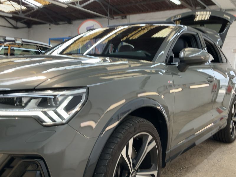 Audi Q3 Sportback 40 TDI quattro S line 2023 – снимка 2