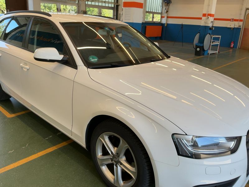 Audi A4 2.0 TDI Ambition 2013 – снимка 8