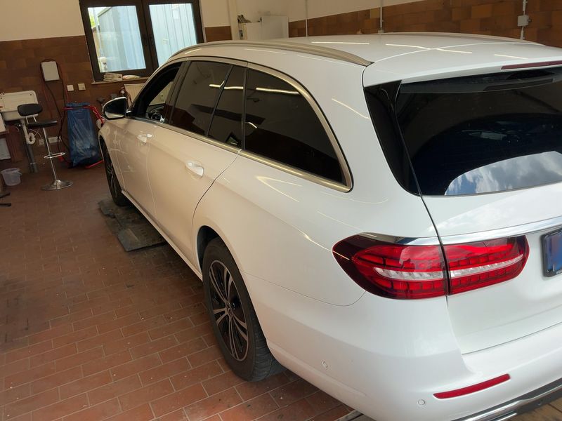 Mercedes-Benz E-Klasse E 200 Mild-Hybrid T 4Matic Avantgarde 2022 – снимка 6