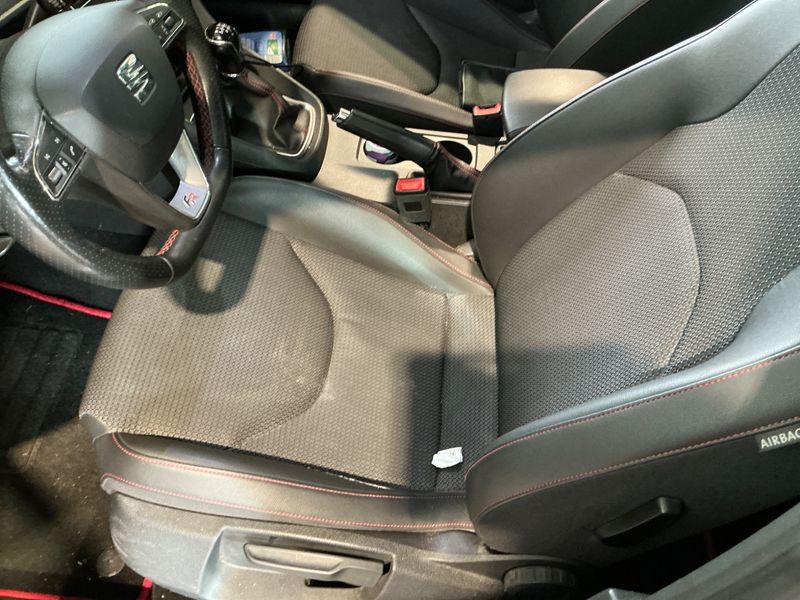 Seat Leon 2.0 TDI FR 2016 – снимка 27