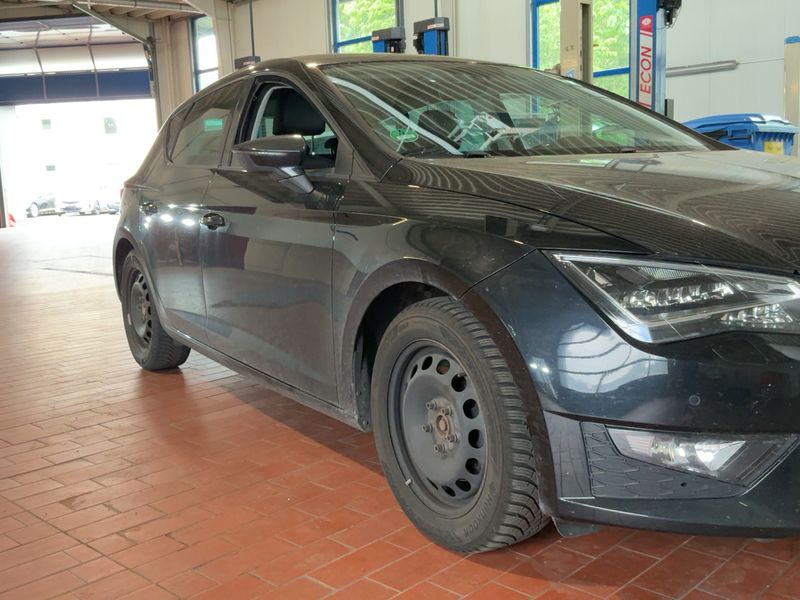 Seat Leon 2.0 TDI FR 2016 – снимка 12