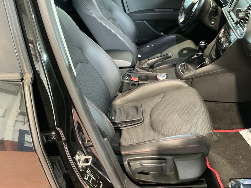 Seat Leon 2.0 TDI FR 2016 – снимка 25