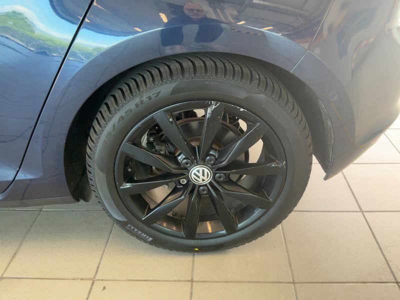Volkswagen Golf VII 2.0 TDI Highline BlueMotion Tech 2015 – снимка 5
