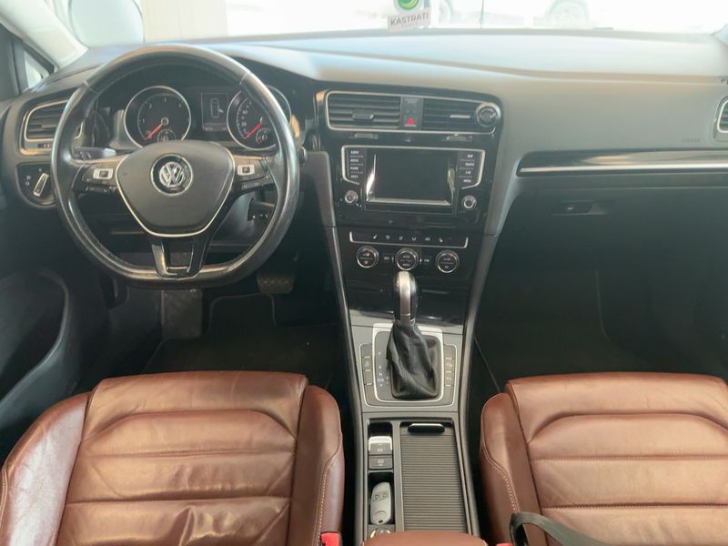 Volkswagen Golf VII 2.0 TDI Highline BlueMotion Tech 2015 – снимка 17