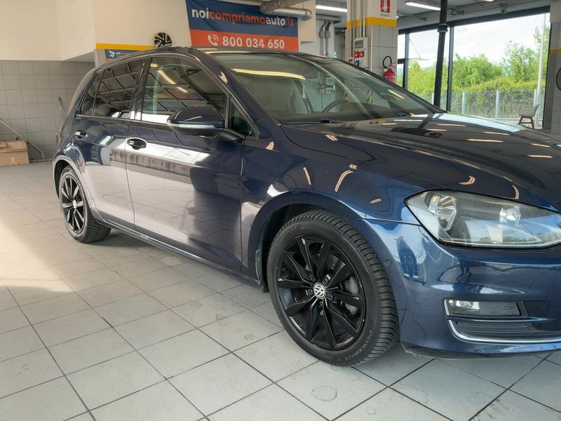 Volkswagen Golf VII 2.0 TDI Highline BlueMotion Tech 2015 – снимка 12