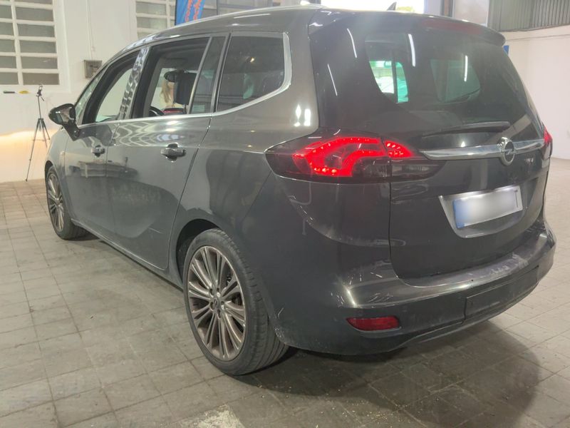 Opel Zafira Tourer 2.0 CDTI Excellence 2014 – снимка 6