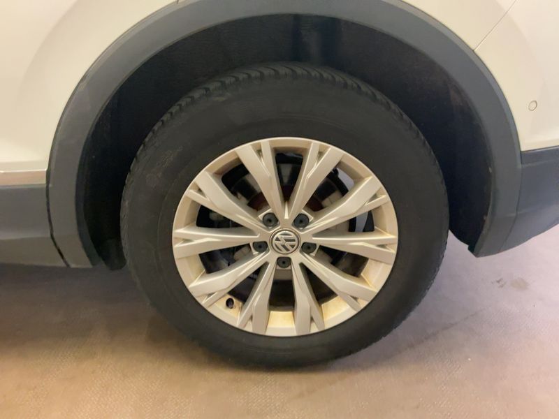 Volkswagen Tiguan 2.0 TDI Comfortline 4Motion BlueMotion Tech 2017 – снимка 5