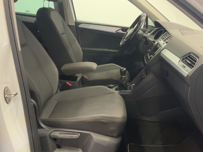 Volkswagen Tiguan 2.0 TDI Comfortline 4Motion BlueMotion Tech 2017 – снимка 16