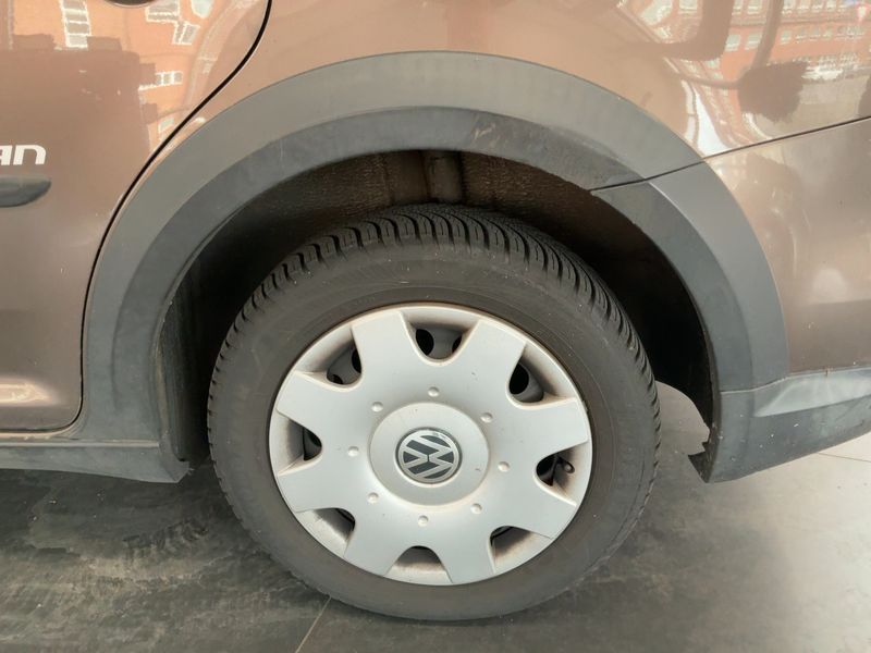 Volkswagen Touran 2.0 TDI CrossTouran 2014 – снимка 5