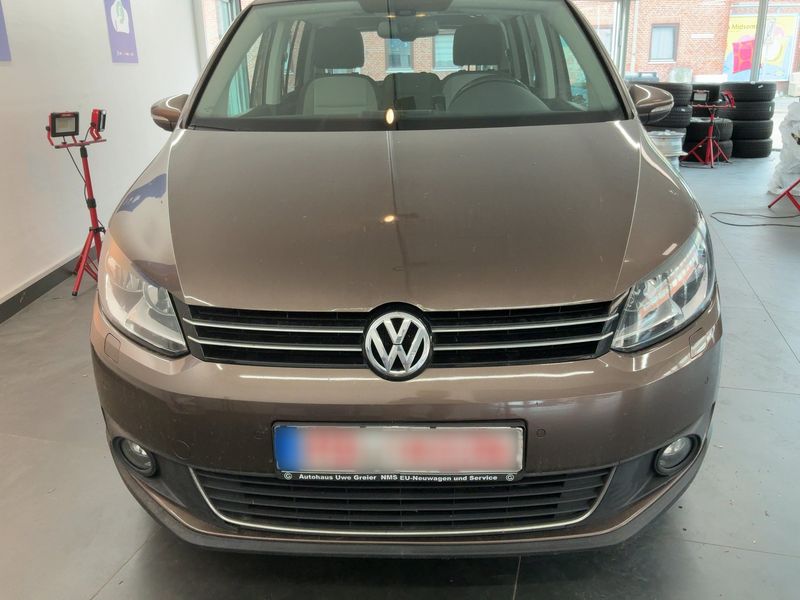 Volkswagen Touran 2.0 TDI CrossTouran 2014 – снимка 14