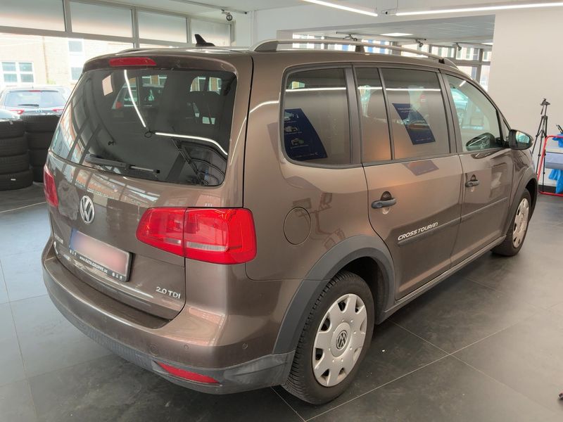 Volkswagen Touran 2.0 TDI CrossTouran 2014 – снимка 8