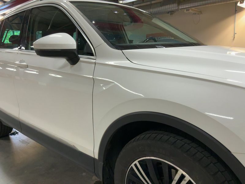 Volkswagen Tiguan 2.0 TDI Highline 4Motion BlueMotion Tech 2017 – снимка 12