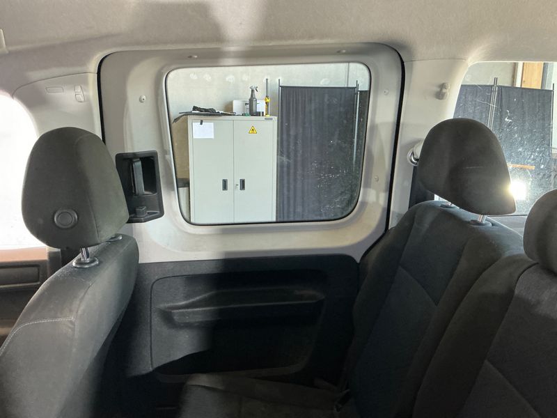 Volkswagen Caddy 2.0 TDI Trendline 4Motion BlueMotion Tech 2015 – снимка 48