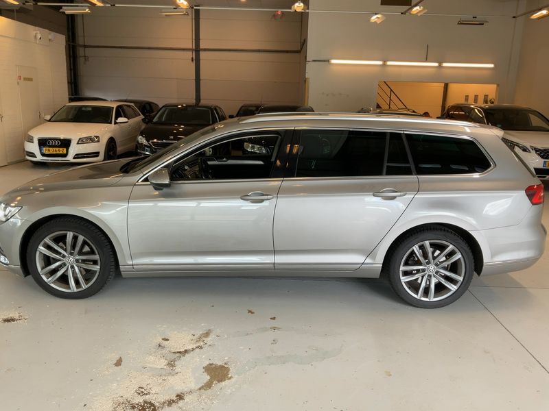 Volkswagen Passat 1.6 TDI Carat BlueMotion Tech 2016 – снимка на щета 4