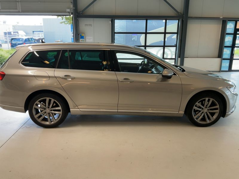 Volkswagen Passat 1.6 TDI Carat BlueMotion Tech 2016 – снимка на щета 10