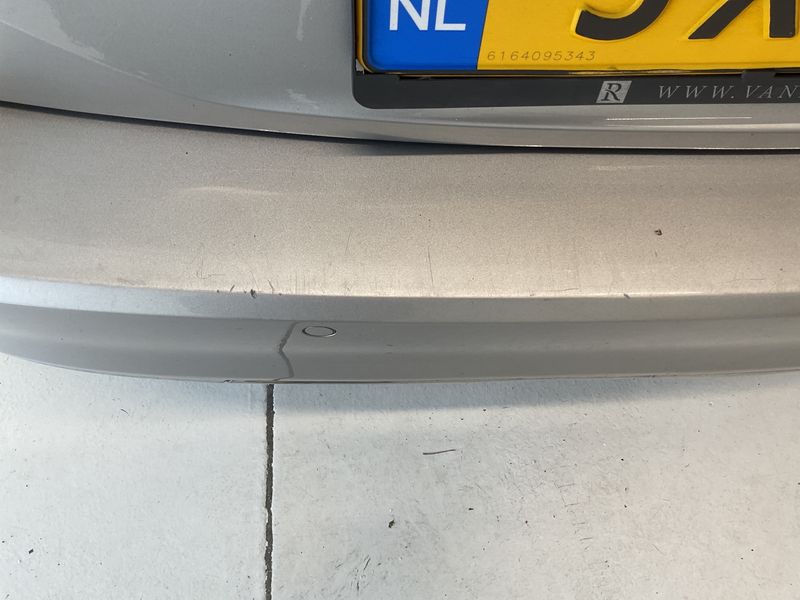 Volkswagen Passat 1.6 TDI Carat BlueMotion Tech 2016 – снимка на щета 29