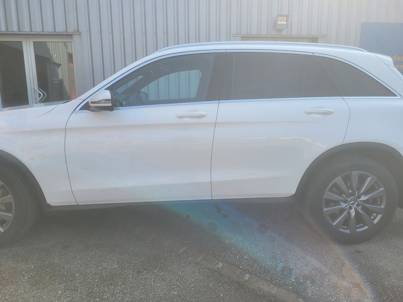 Mercedes-Benz GLC-Klasse GLC 250 4Matic AMG Line 2016 – снимка 4