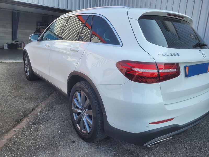 Mercedes-Benz GLC-Klasse GLC 250 4Matic AMG Line 2016 – снимка 6