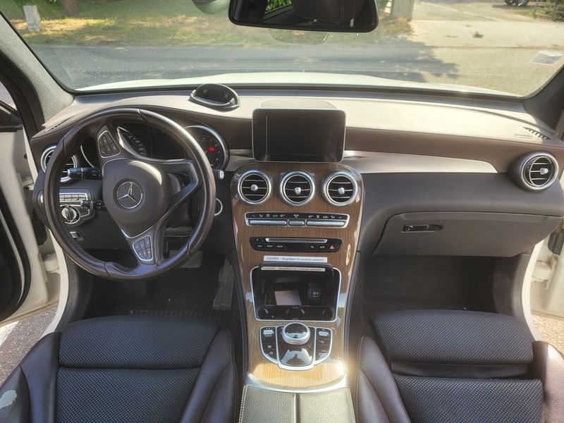 Mercedes-Benz GLC-Klasse GLC 250 4Matic AMG Line 2016 – снимка 17