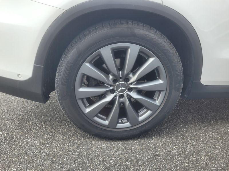 Mercedes-Benz GLC-Klasse GLC 250 4Matic AMG Line 2016 – снимка 9